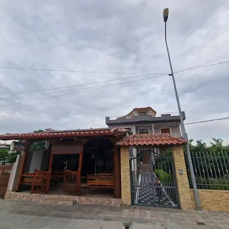 ヴィラ Vila Dhimo