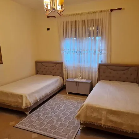 Villa Vila Dhimo *